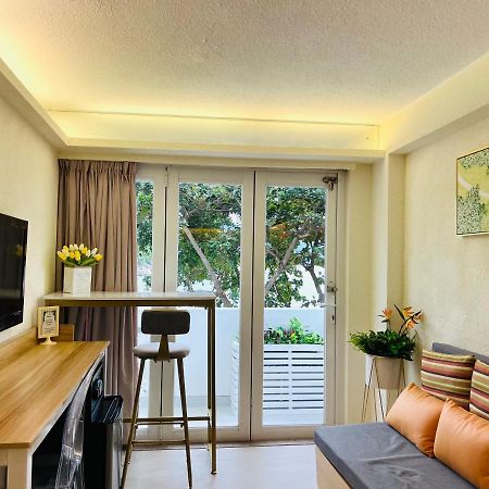 Concerto Inn Гонконг Экстерьер фото